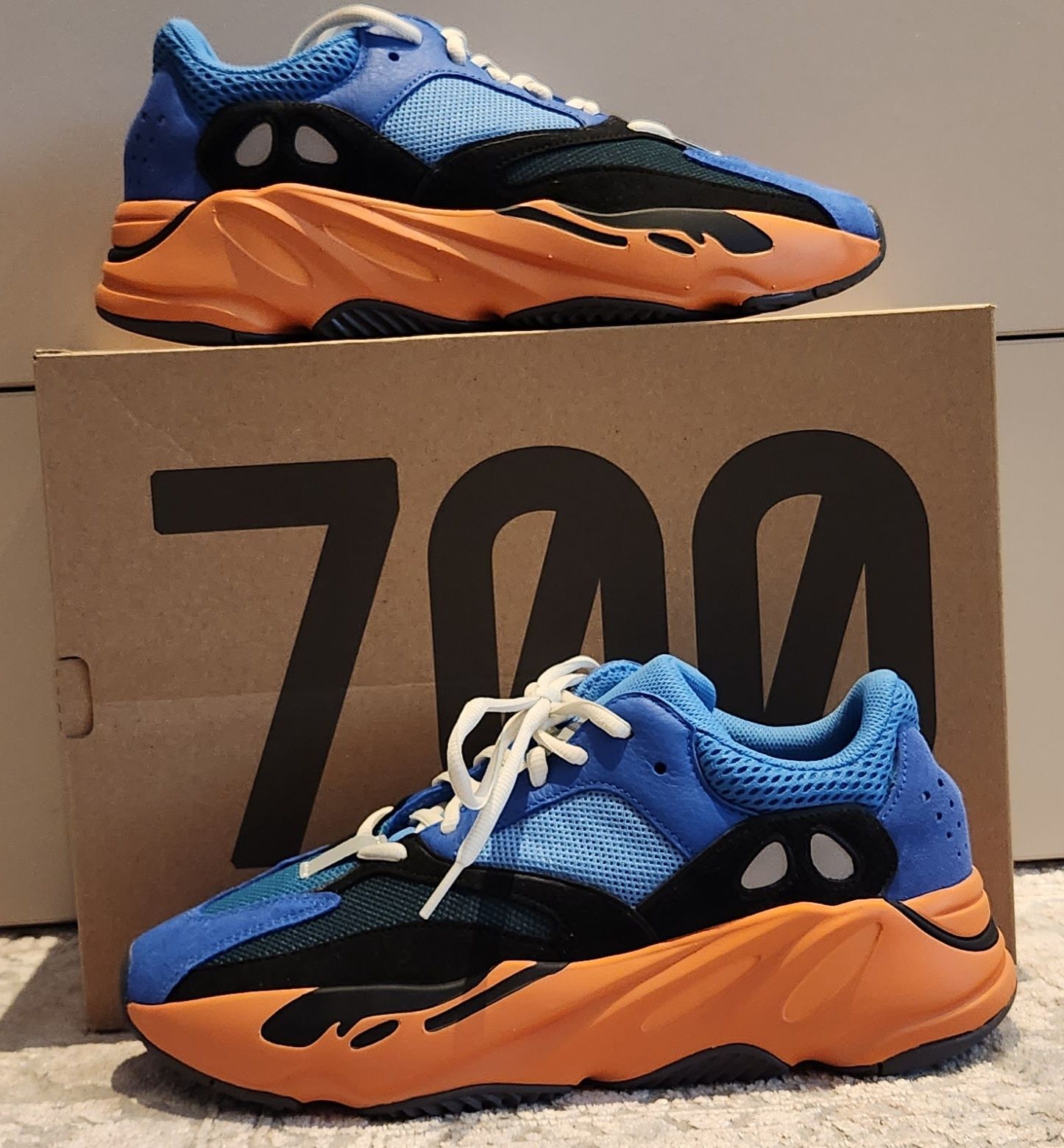 Adidas Yeezy Boost 700 Bright Blue -EU 43 1/3