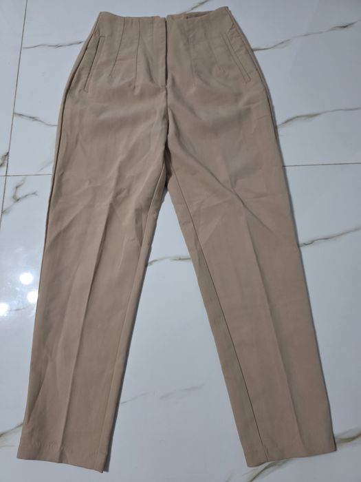 Pantaloni damă eleganți