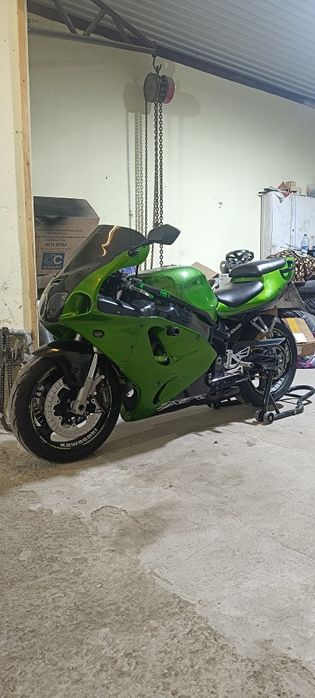 Кавасаки Zx7r спорт