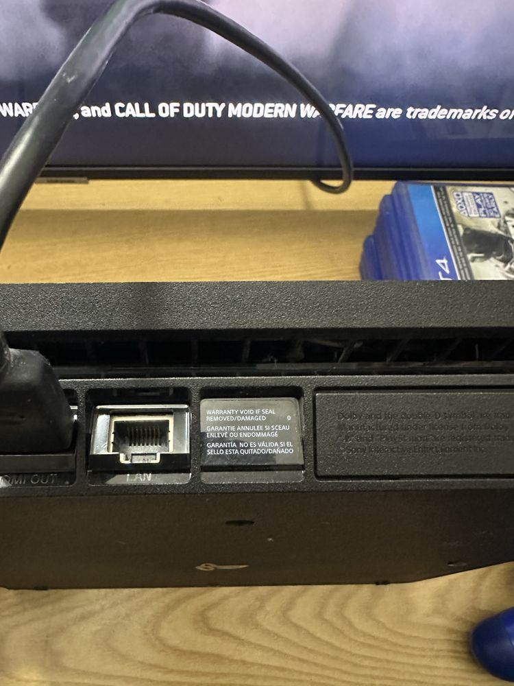 Sony PlayStation 4 SLIM 1TB