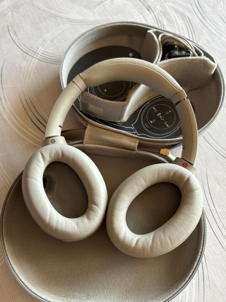 Безжични слушалки Sony - WH-1000XM4, ANC, сиви