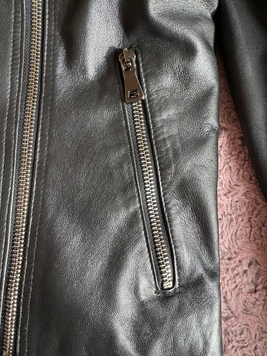 Дамско кожено яке