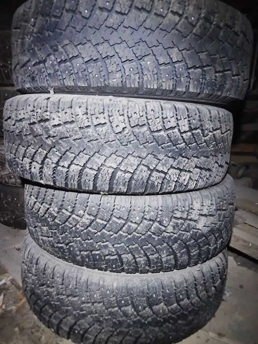 Продам б/у 245/70/ R16