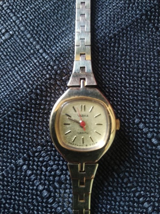 Срочно Продам часы наручные "Чайка"