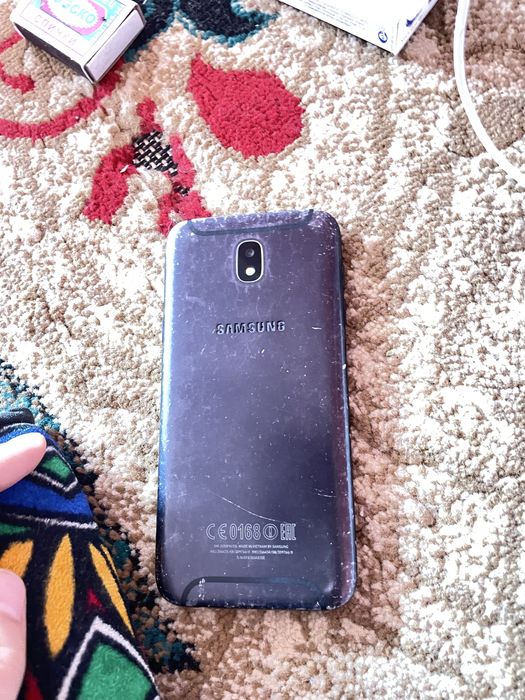 Samsung j5 karobka dok