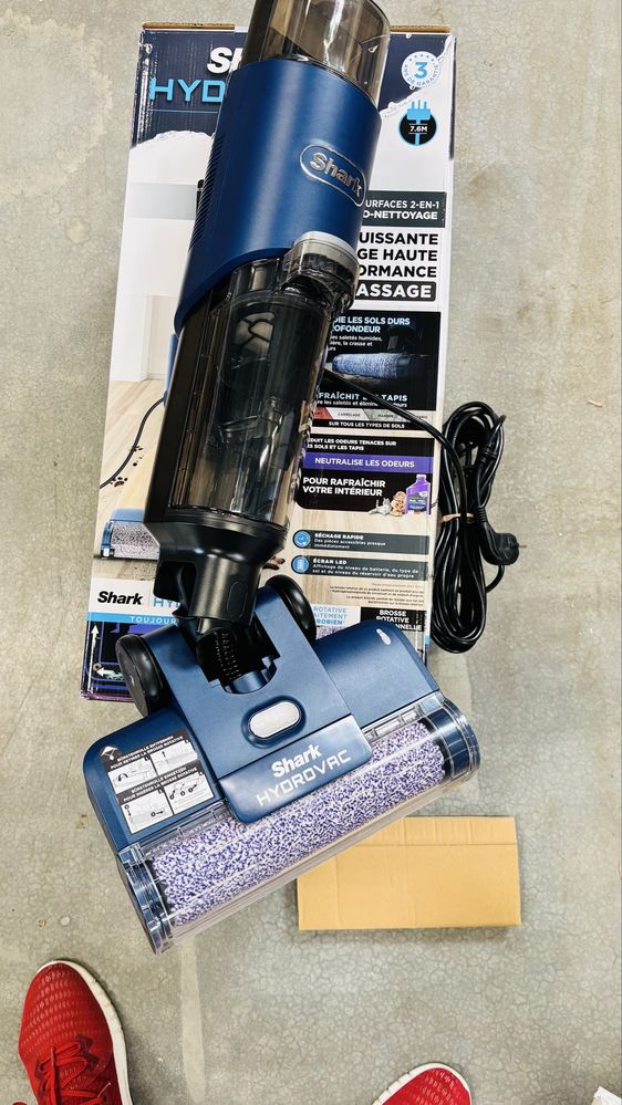 Aspirator cu fir Shark WD100EU, 220-240 v, 170 w, 50-60 hz, albastru