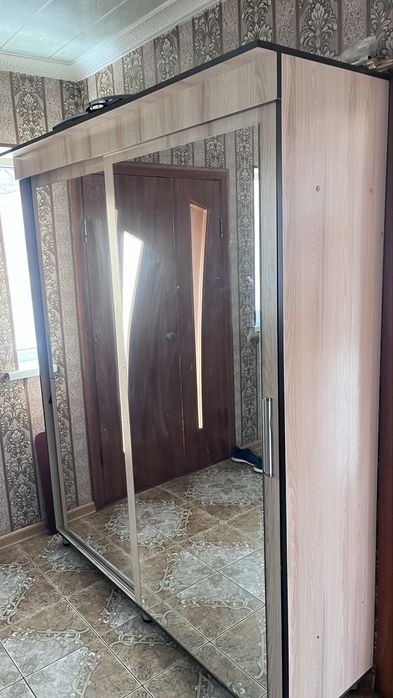 Шкаф для прихожеий