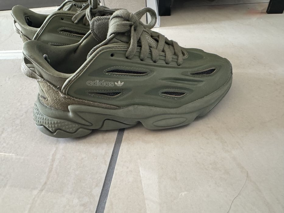 Adidas ozweego celox