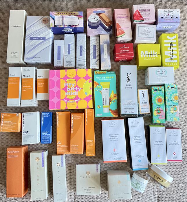 Бяла козметика Tatcha, Bobbi Brown, Laura Mercier, Guerlain, HudaW