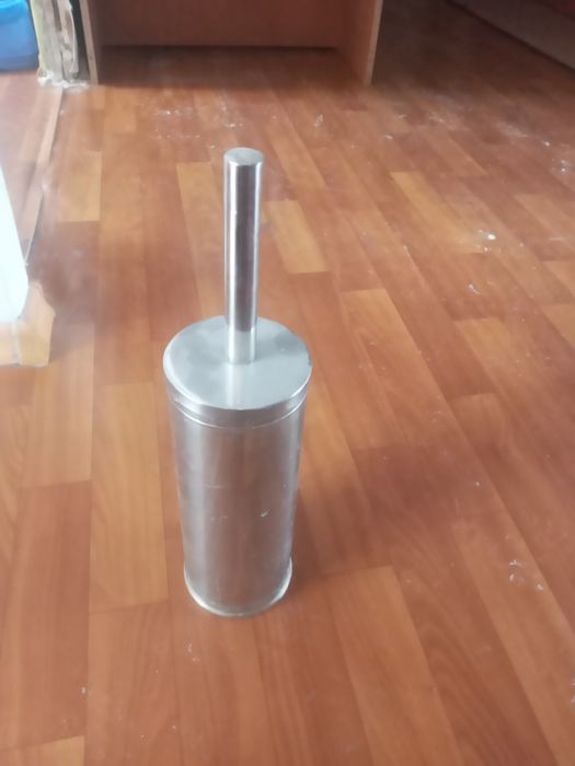 Продам ' ершик" для туалета