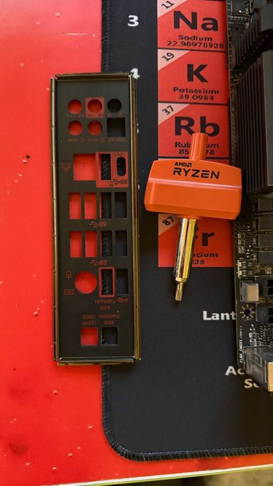 MSI X399 + Threadripper 1920X – Combo Workstation High-End