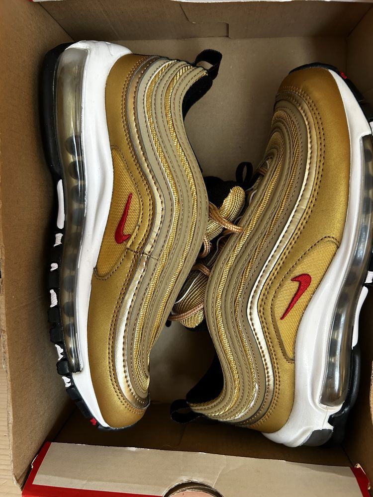 Nike Air Max 97 gold