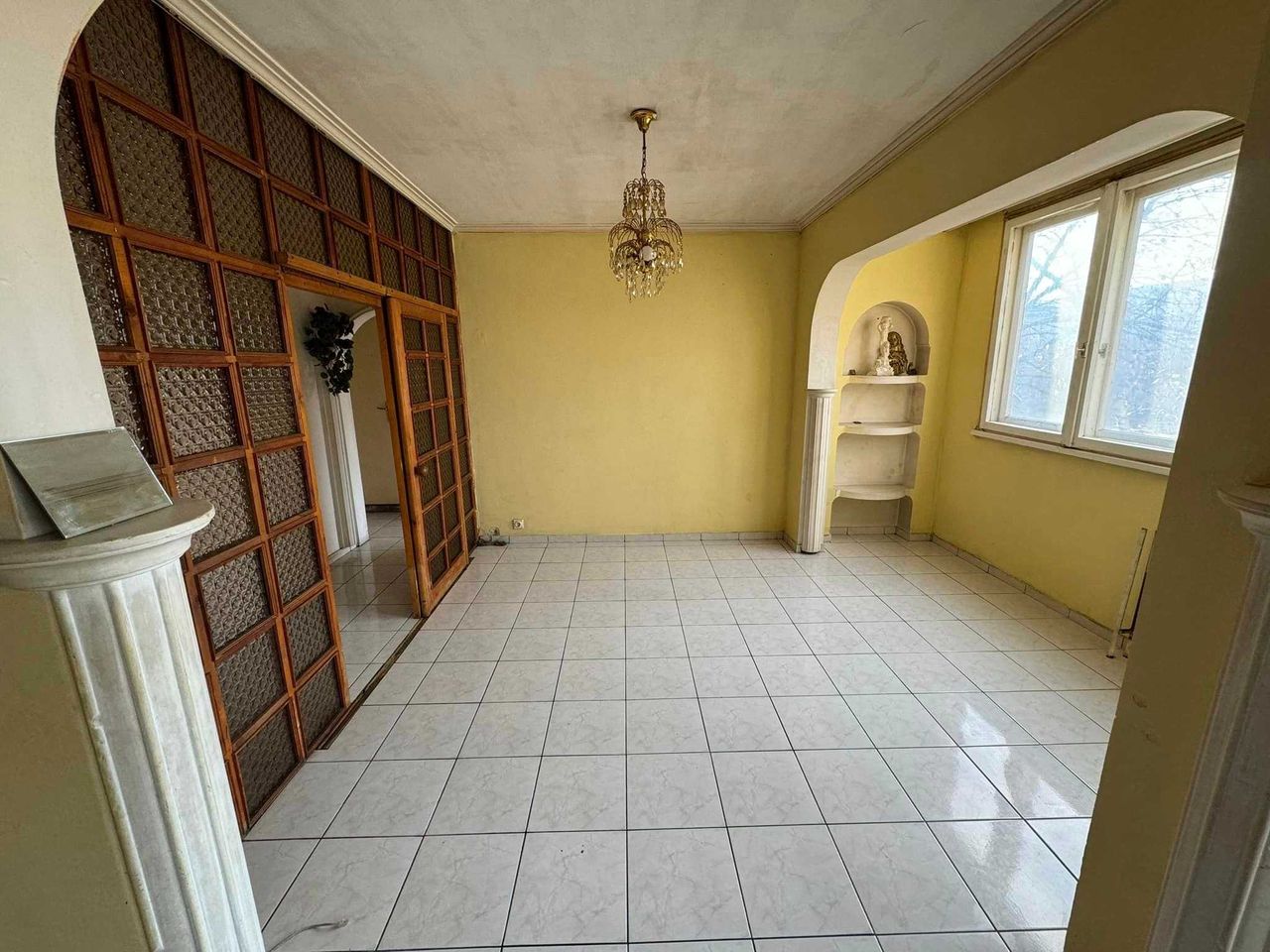 Дава се под наем Четиристаен апартамент в София, Люлин 9 - 100 кв.м за 500 € - Снимка #1