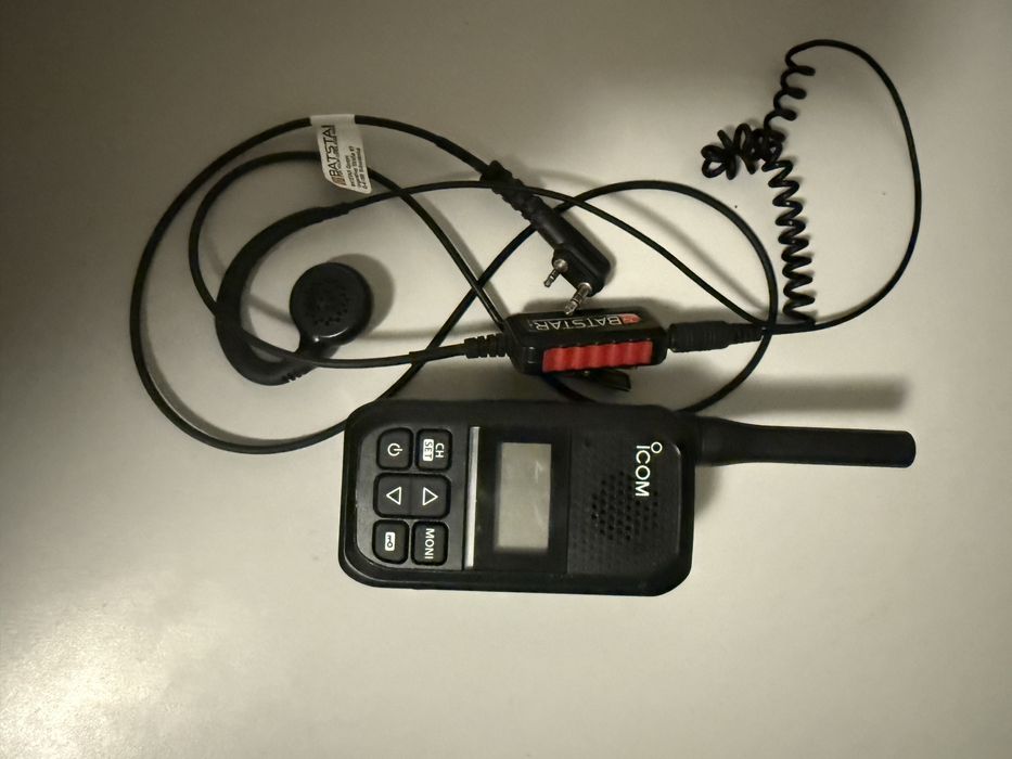 Statie radio Icom IC-U20SR Nefolosita Walkie Talkie si Casca