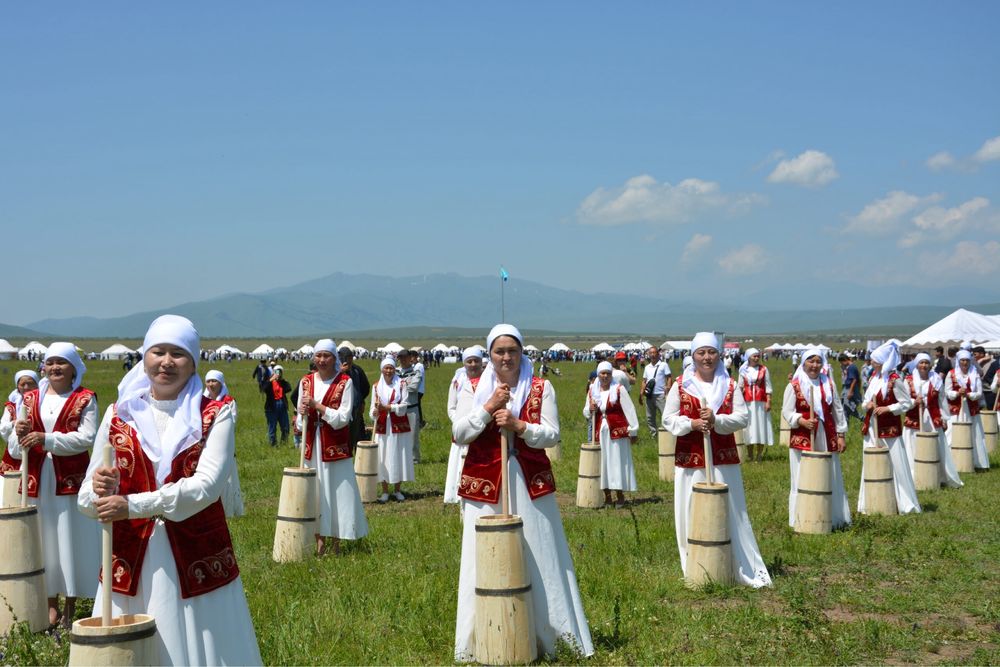 Қазахстандағы #1 қымыз бізде ғана, только у нас #1 кымыз в Казахстане