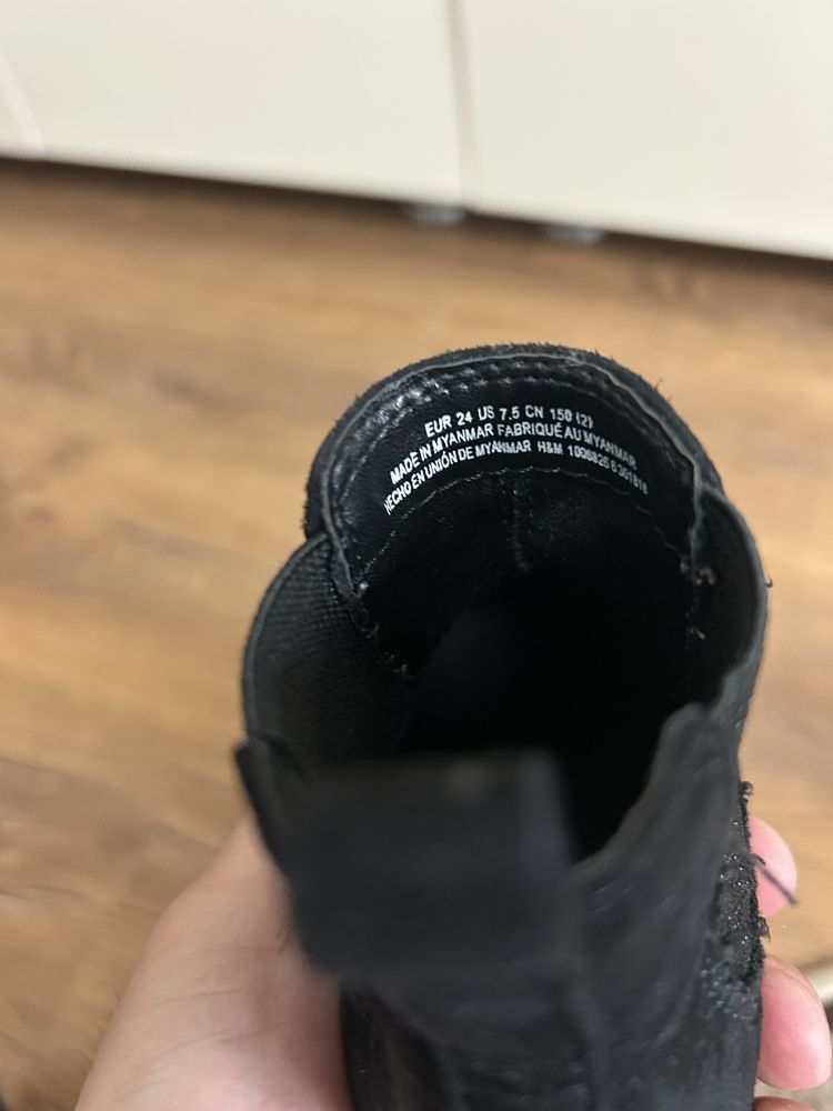 Ghetute primavara H&M 24