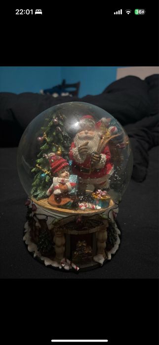 Glob muzical cu rotita