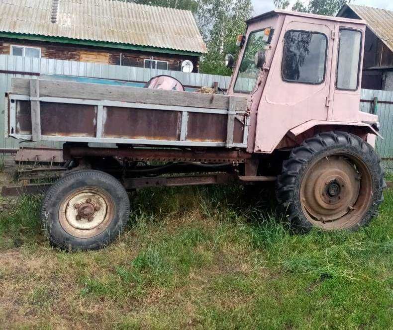 Продам трактор Т-16