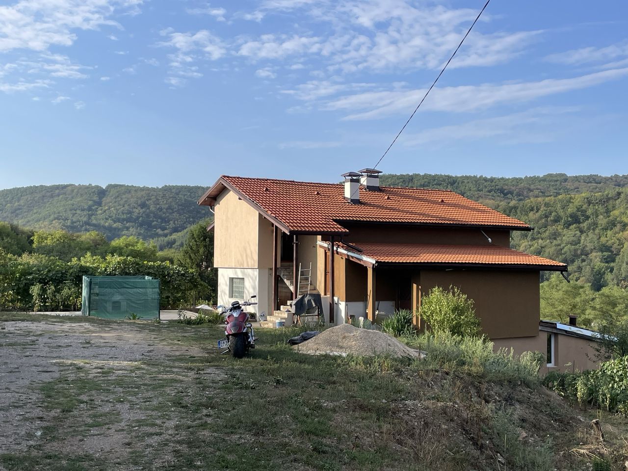 Продава се Къща в с. Голема Раковица, Област София-област - 270 кв.м за 875 €/кв.м - Снимка #11