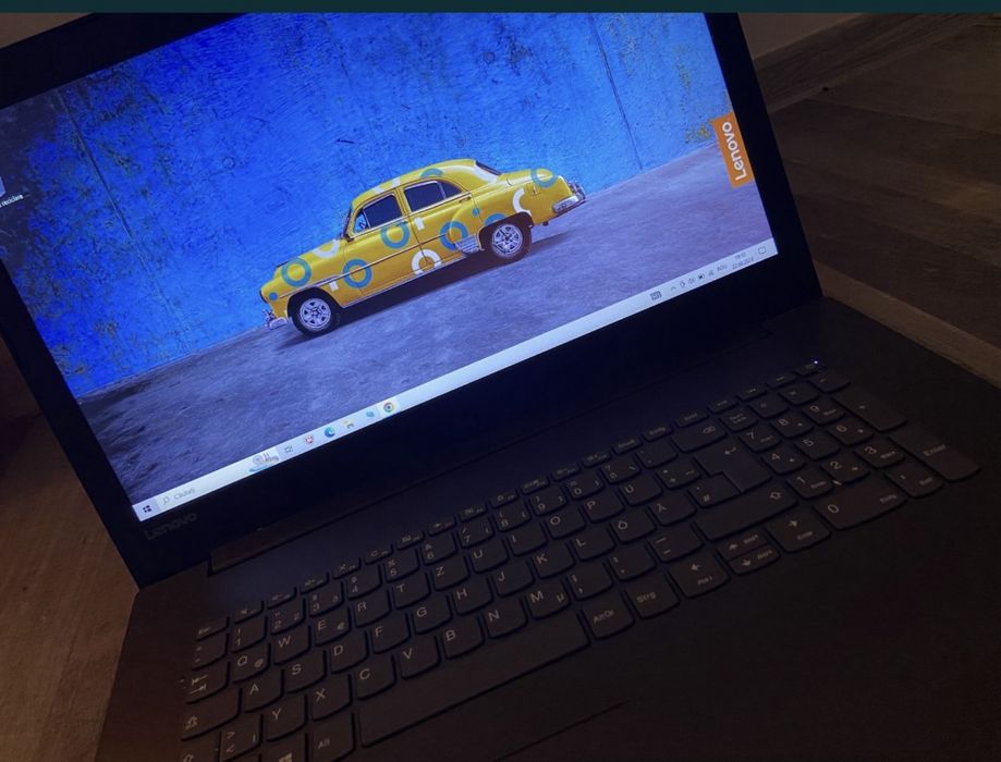 Leptop Lenovo ideapad 320-17ikb