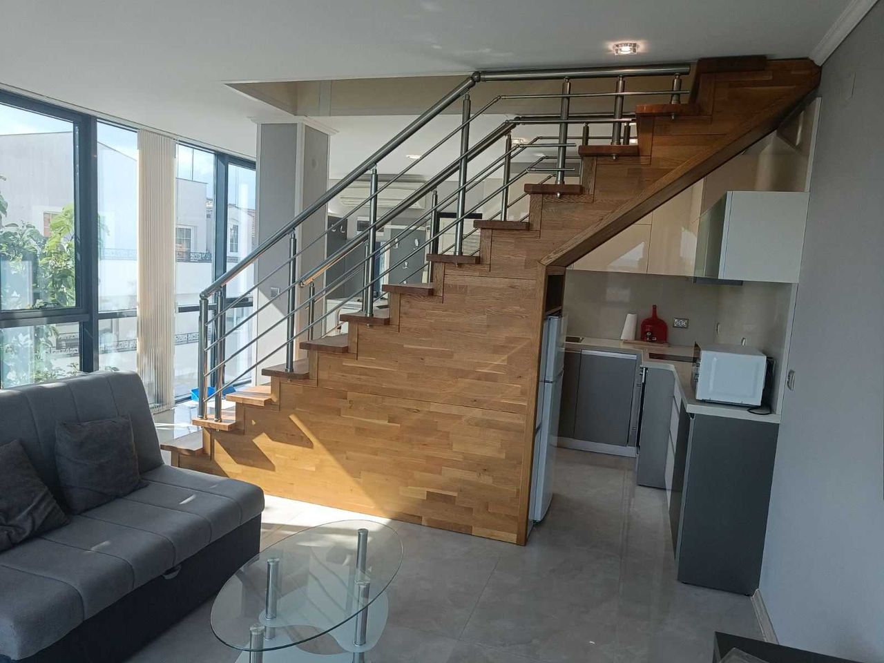 Дава се под наем Мезонет в Казанлък - 100 кв.м за 612 € - Снимка #2