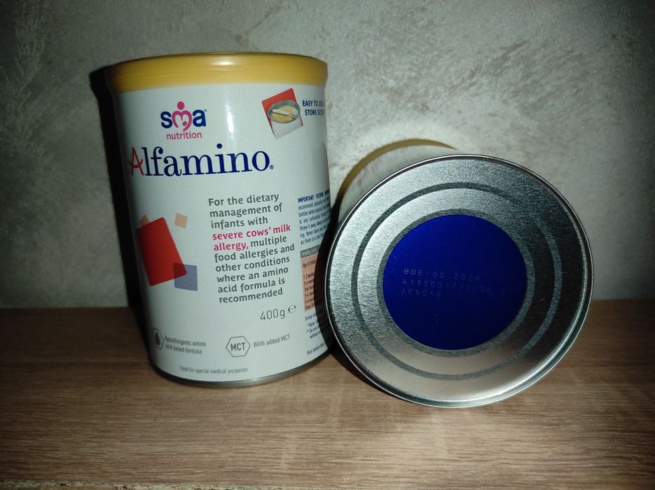 Vând 6 cutii alfamino