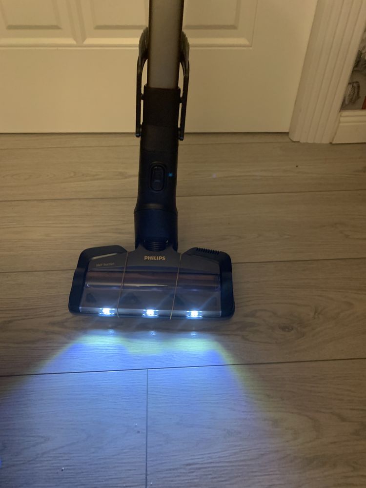 Безпроводной пылесос Philips 8000 series