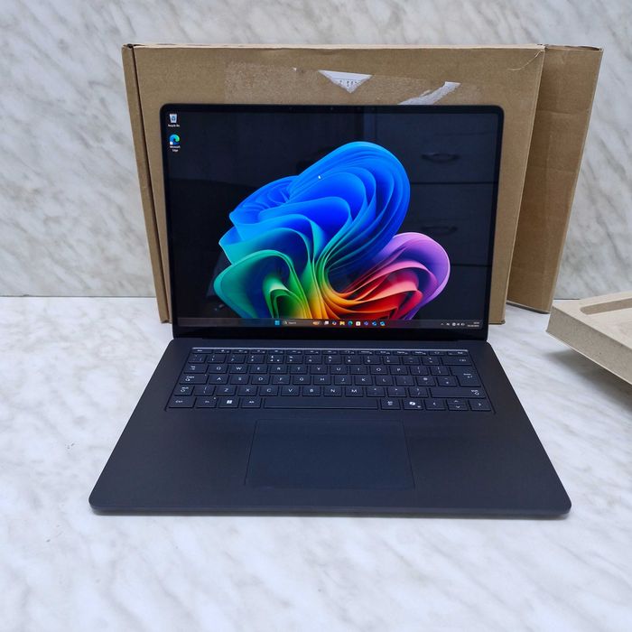 Laptop Microsoft Surface 7 TouchScreen Ultra 7 266V 16GB 256GB