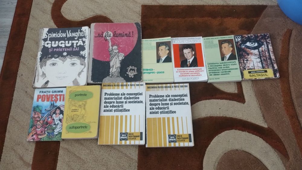 Carti vechi cu Nicolae Ceausescu