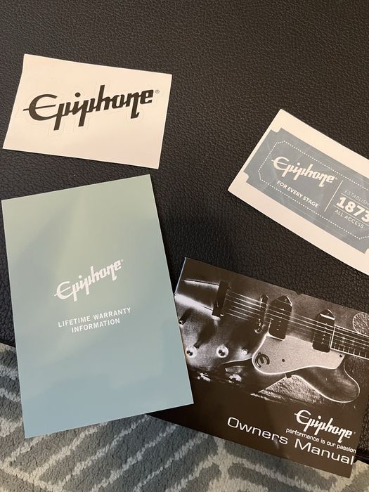 Bass Epiphone Thunderbird IV VSB