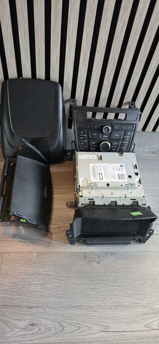 Navigatie originala opel zafira 2016