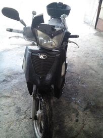 Kymco People S 50-На части