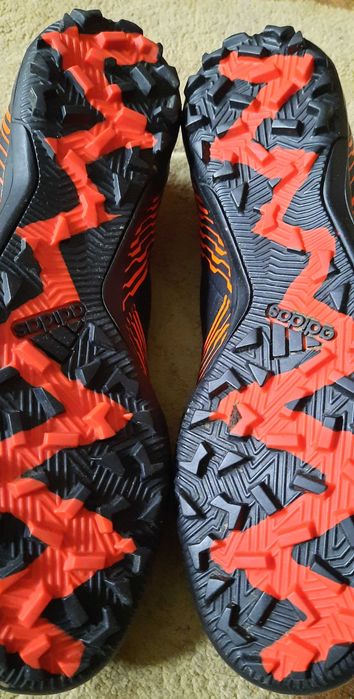 Adidas fotbal Nemeziz, originali.