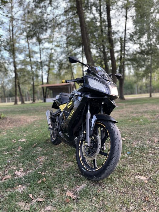 Motocicleta kymco QUANNON 125cc
