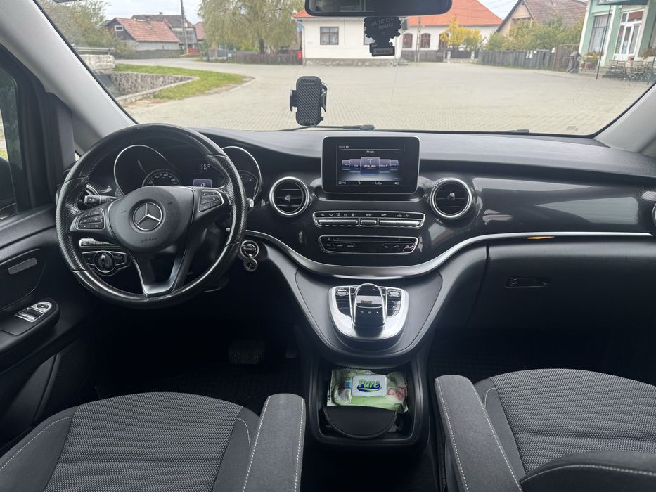 Mercedes V Klasse 220 Extralang 7+1