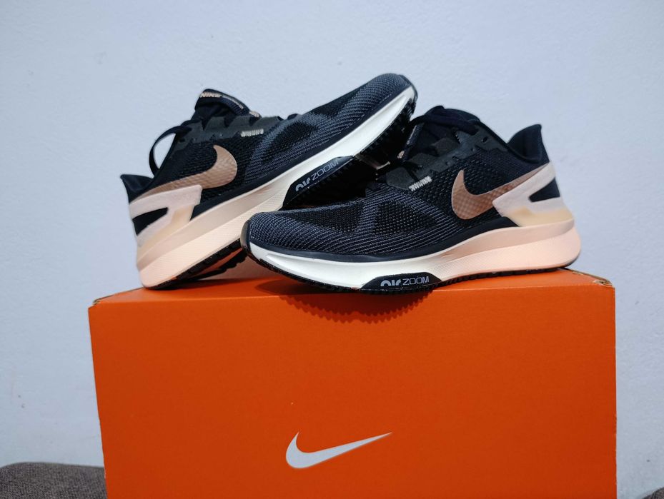 Маратонки Nike AIR ZOOM  EUR 37.5 нов модел