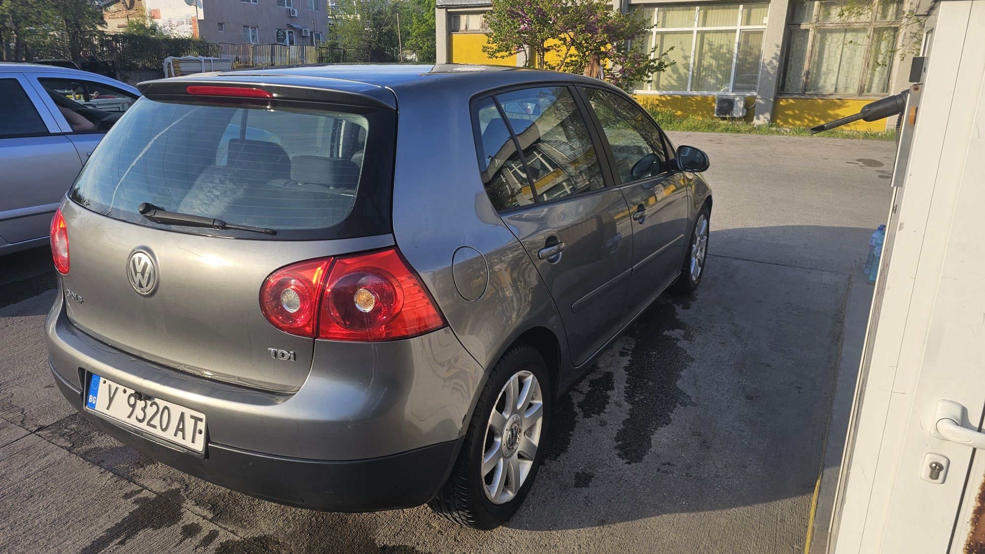 VW Golf 5 1.9tdi 105hp