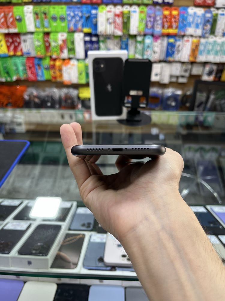 Iphone 11 black LL/A 64gb - Naqd va halol muddatli toʻlovga