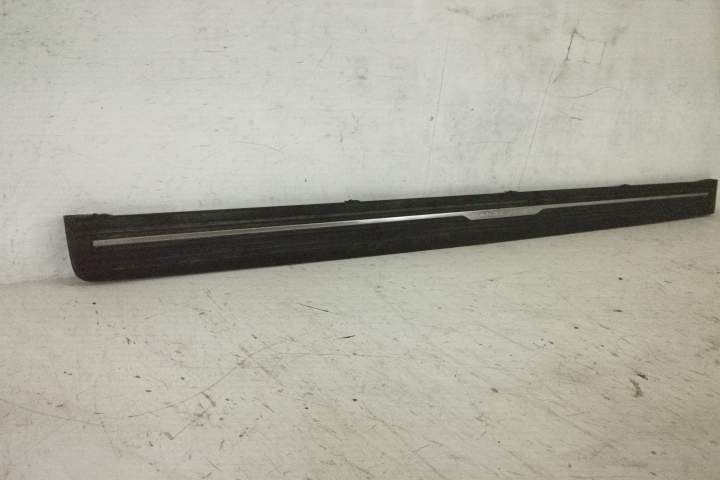 Праг Тип Стъпало Ляво Дясно Оригинален В Добро Състояние Ланд Роувър /