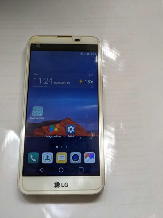 Telefon mobil LG X screen
