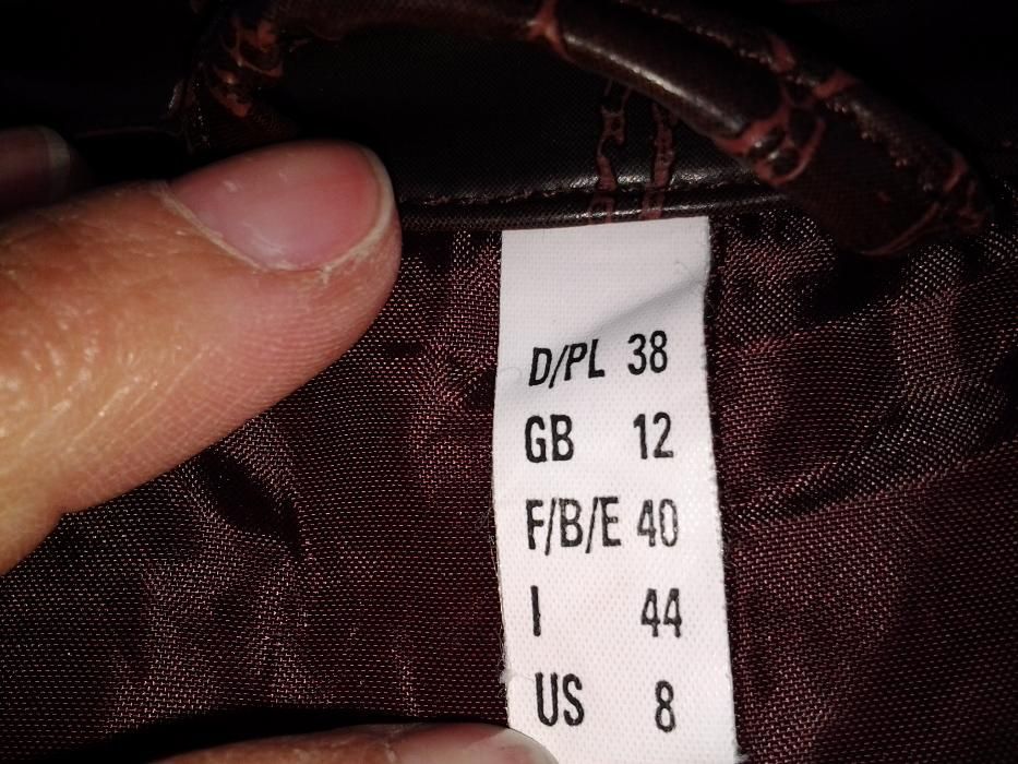 Cherry pardesiu dama mar. 40 / M