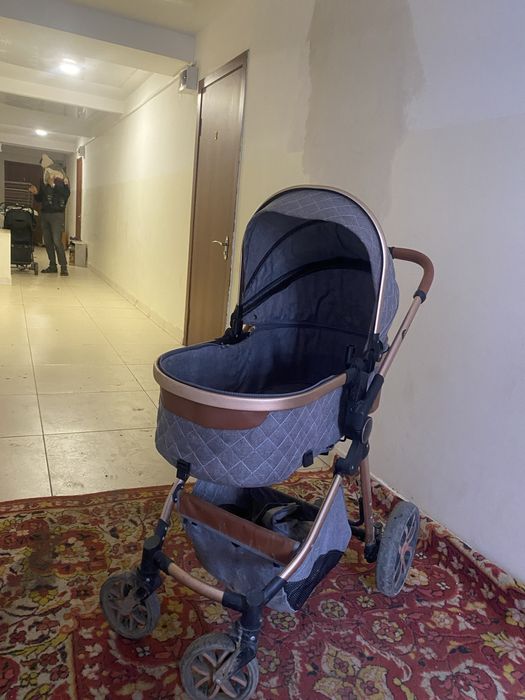 Продам коляску б/у продаю за 13000т