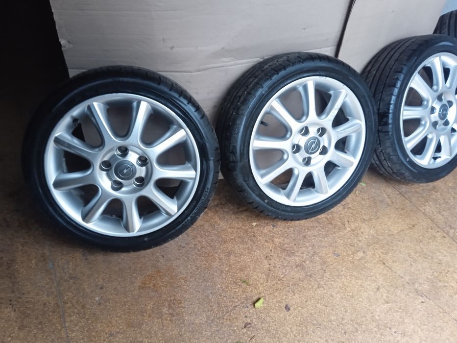 Джанти с Гуми 195/45/16 OPEL 5х110