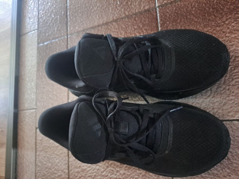 Адидас 38н като нови