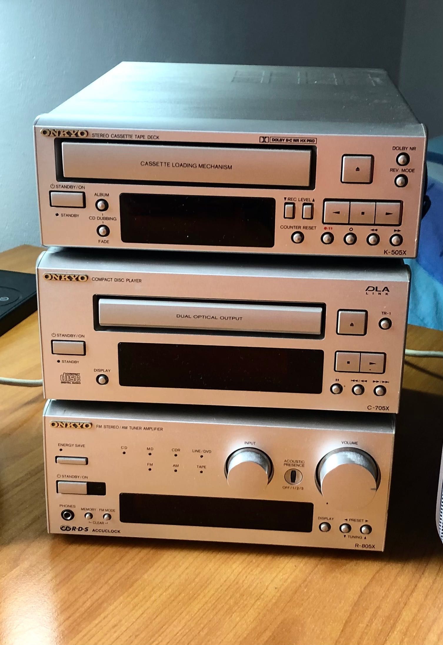 Onkyo Hi Fi Tuner amplifier, CD Player, Kassetten Deck. Стерео уредба.