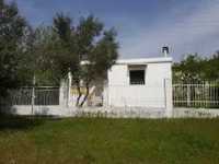 Продава къща с площ 56 м2 и двор 650 м2 в Аспровалта, Гърция
