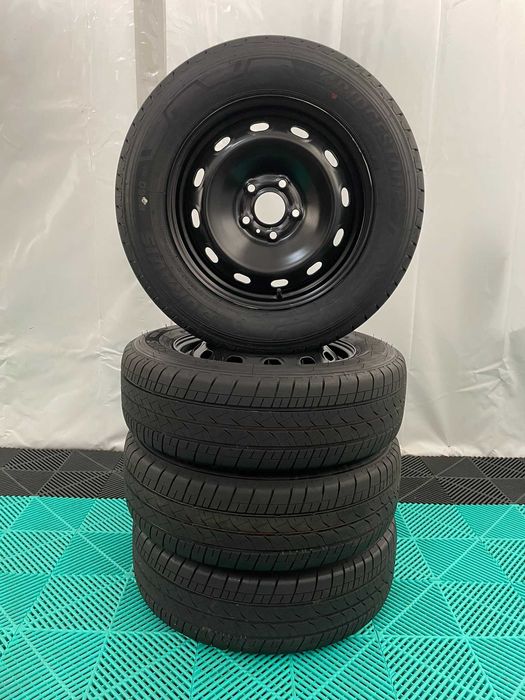 Set jante cu anvelope noi vara 205 65 r16c Renault Trafic Vivaro 2014+