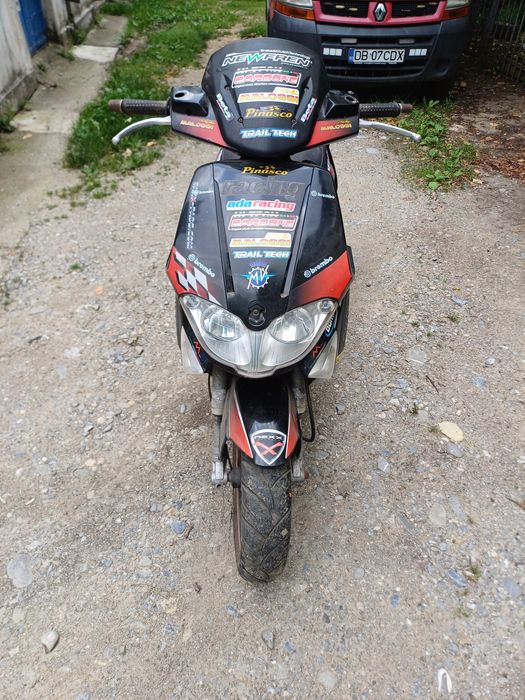 Vând Gilera Runner 50 cm³