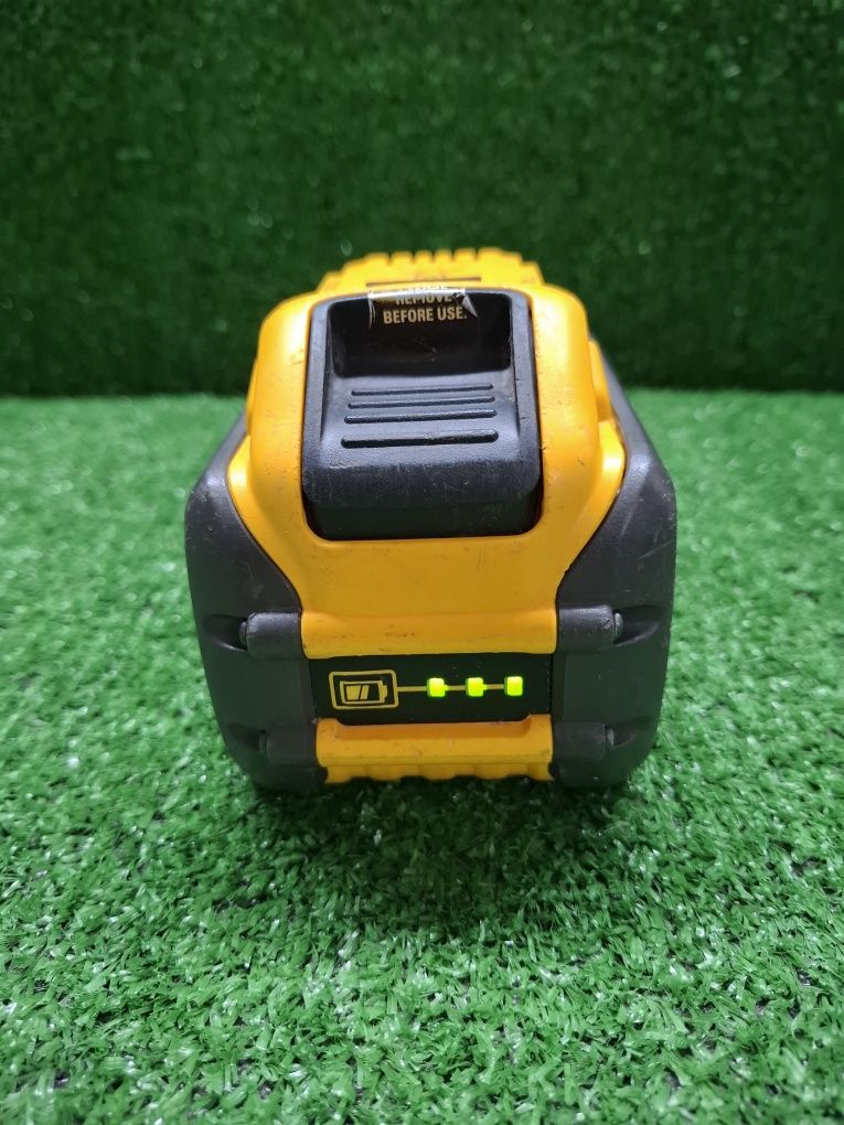 Батерия на DeWALT FLEXVOLT 9 ампера.