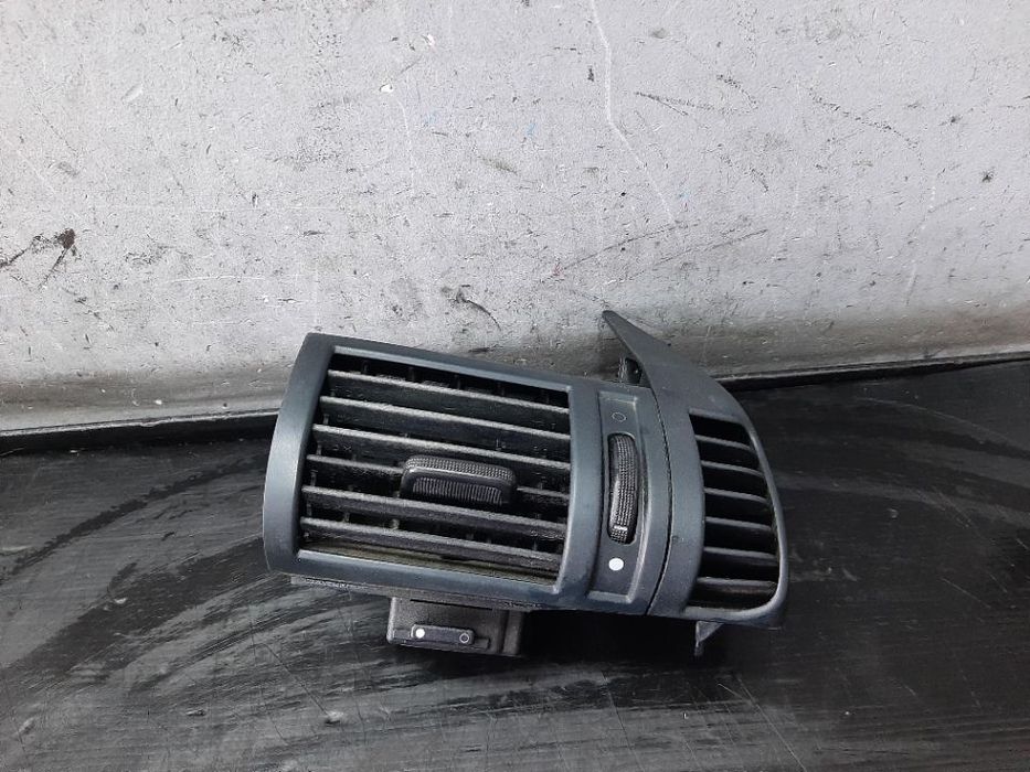 Grila aer bord dreapta fiat stilo 192 ls347901 1821920336